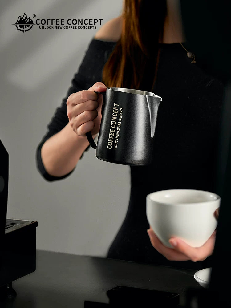 【COFFEE CONCEPT】Professional Latte Art Milk Pitcher with Eagle Beak Spout, Stainless Steel Milk Frothing Cup, Espresso Coffee Tool